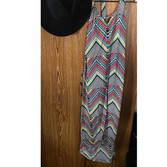 Southern Breeze Racerback Maxi Dress - Picture 2 of 5
